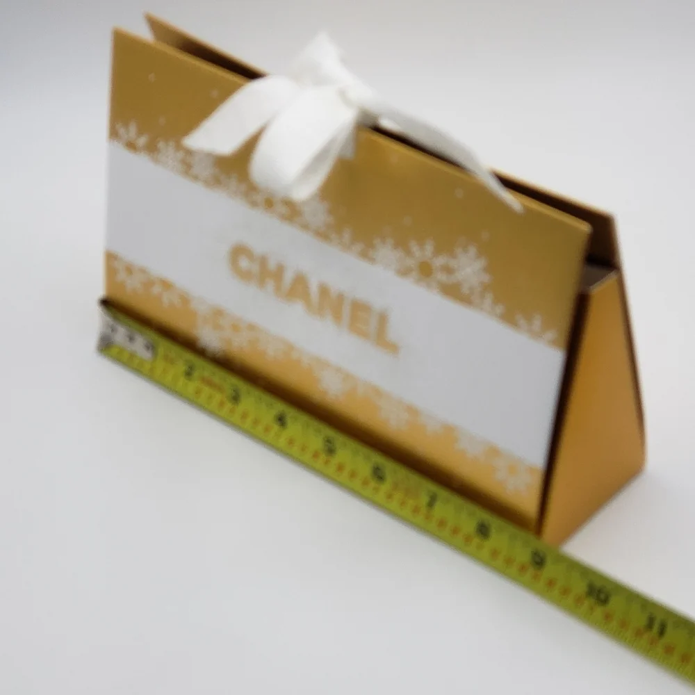 CHANEL Holiday Gift Bag with Card